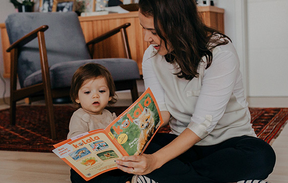 Textbild Experteninterview Mama mit Kind